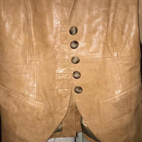CUTE leather tan jacket/blazer - Picture 2 of 6